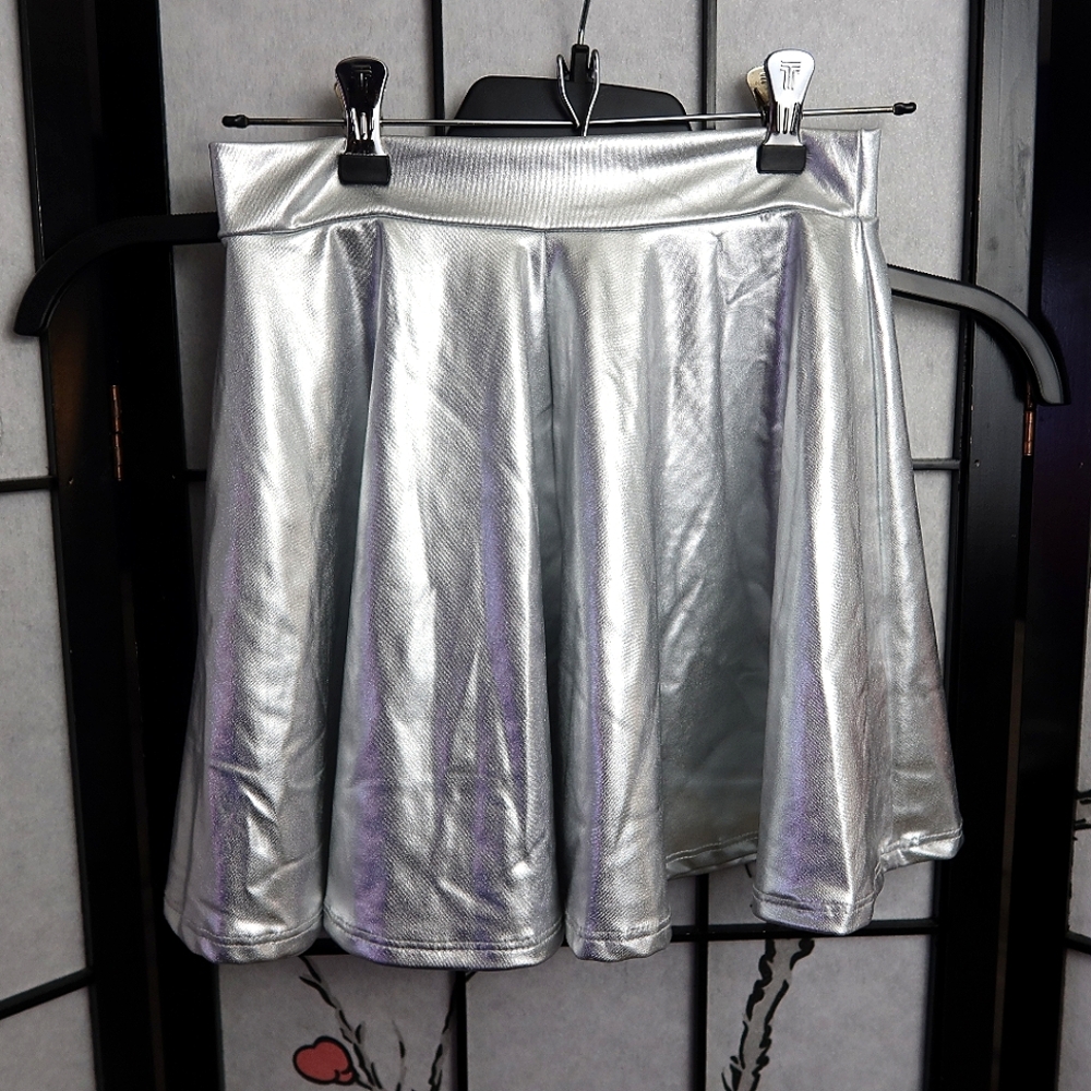 Route 3 Shimmering Metallic Silver Gray Skater Mini Skirt Small